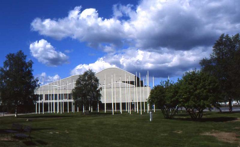 33-Rovàniemi,Lappia House (teatro di Alvar Aalto),14 giugno 2008.jpg
